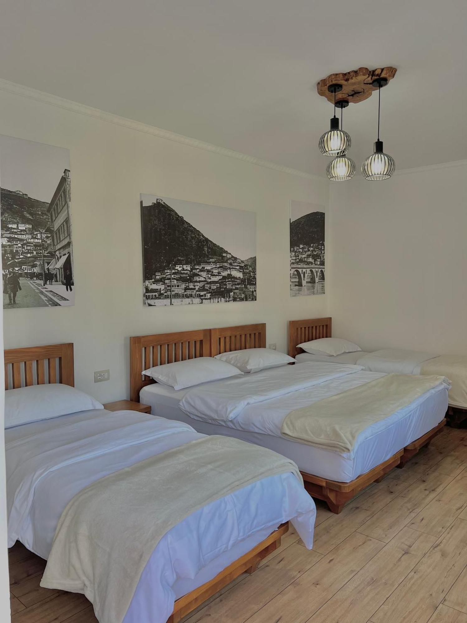 Cereni Guesthouse Berat Exterior photo